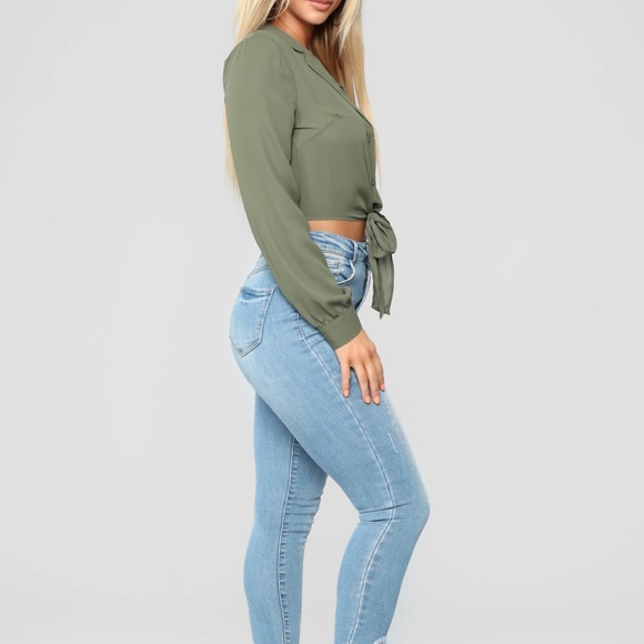 SEXY TIE UP TOP NWT - Picture 4 of 7